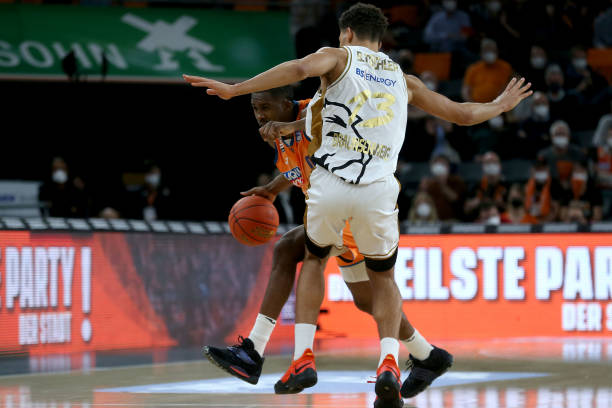 国家队来说 国家队来说